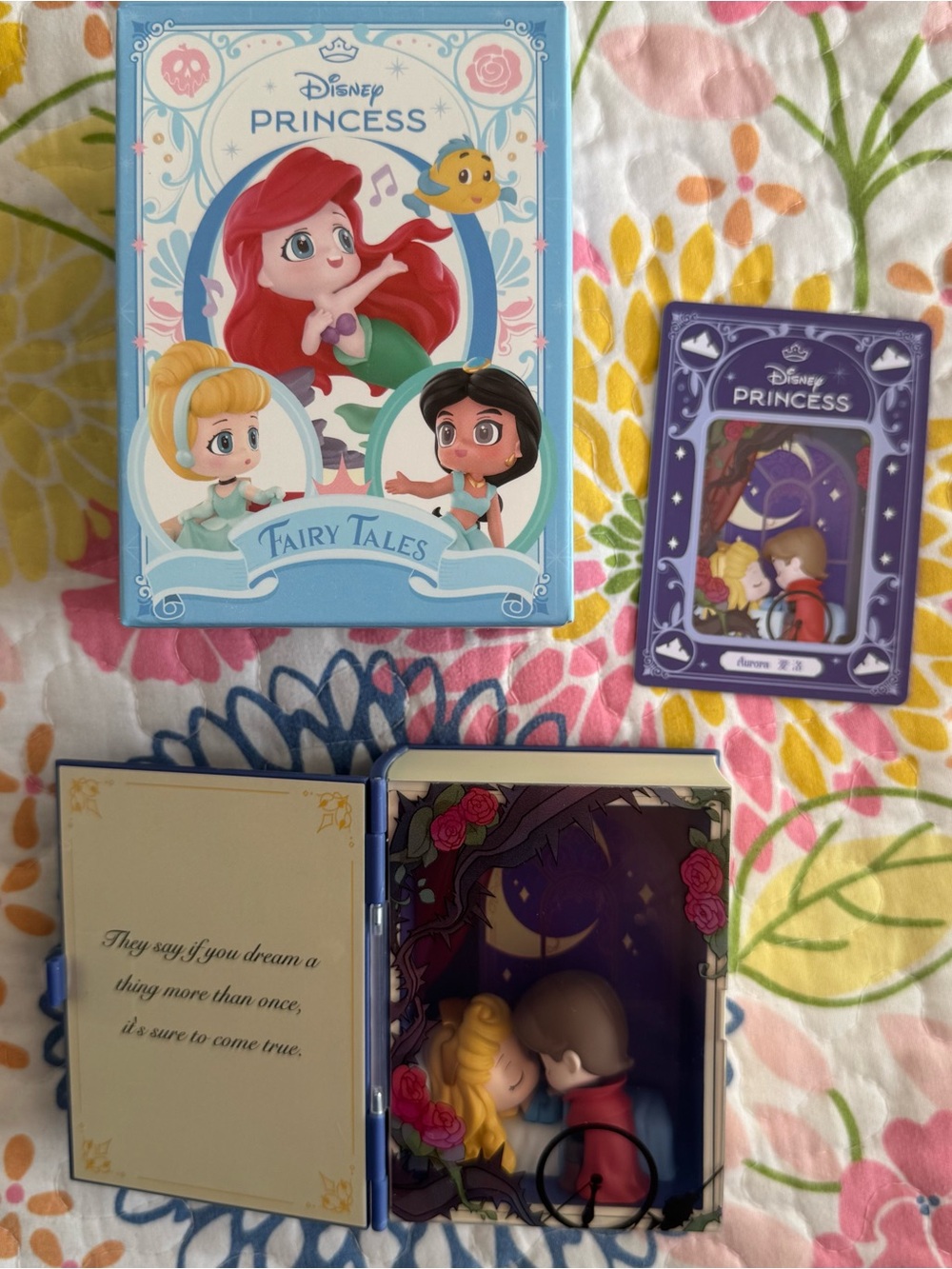Aurora Sleeping Beauty - Disney Princess's Fairy Tales Series Scene Set PopMart